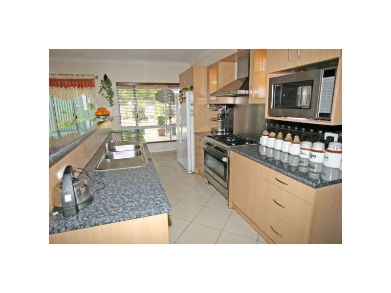 5 Shirley Avenue, Croydon Park SA 5008