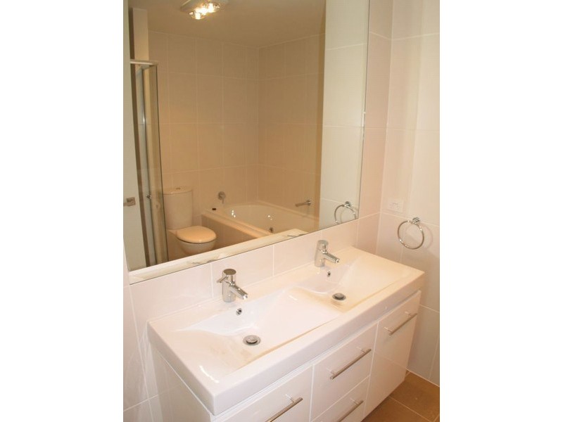 28/155 Brebner Drive, West Lakes SA 5021