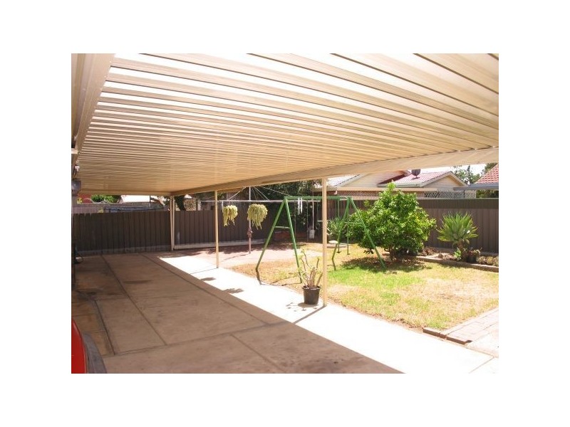 82 Gladstone Road, Mansfield Park SA 5012