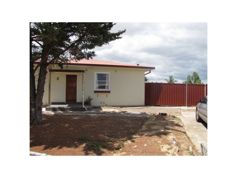 28 Gedville Road, Taperoo SA 5017