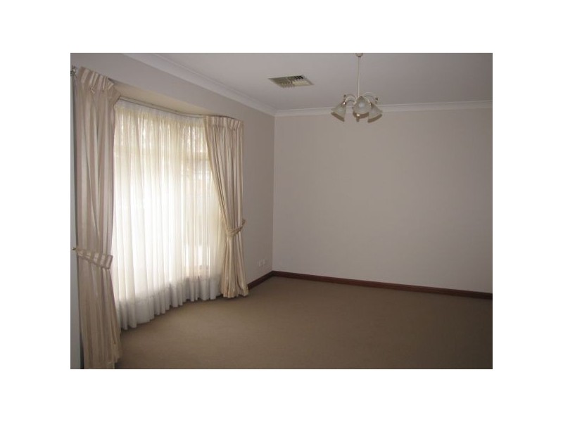 1/23 Russ Avenue, Seaton SA 5023