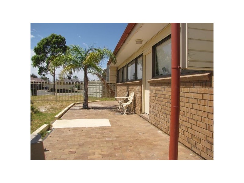 11 Lisa Court, Pennington SA 5013