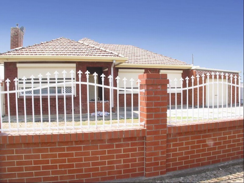 2 Collins Street, Croydon Park SA 5008