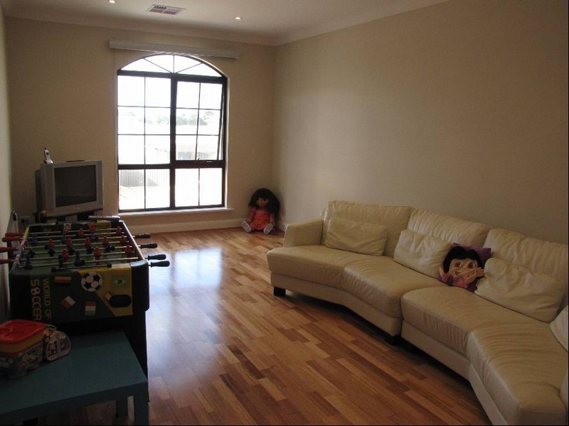 4 Delo Court (off Stephen Tec), Grange SA 5022