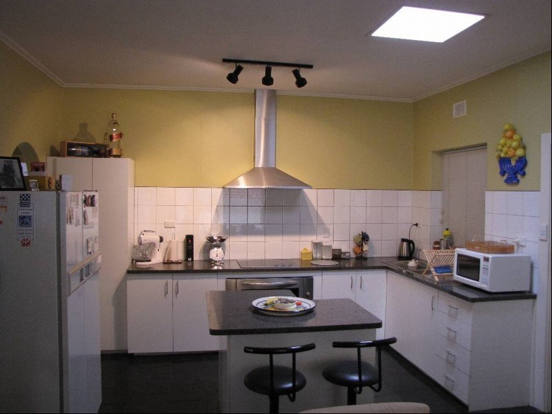 44 East Avenue, Beverley SA 5009