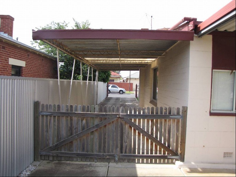 44 East Avenue, Beverley SA 5009