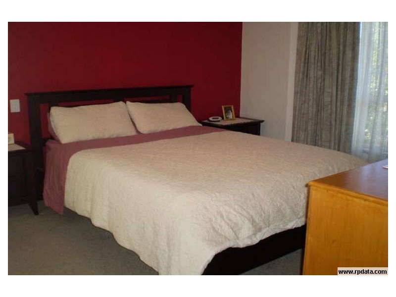 16 Greys Court, Oakden SA 5086