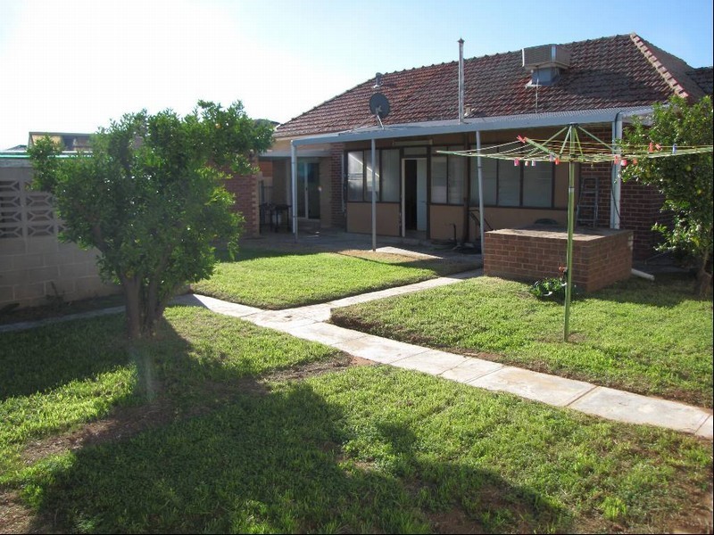 16 Irwin Street, Woodville West SA 5011