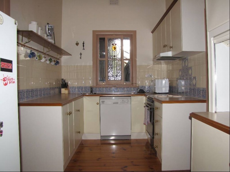 105 Addison Road, Rosewater SA 5013