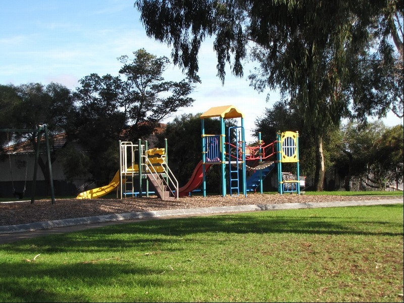 6 Frederick Street, Mansfield Park SA 5012