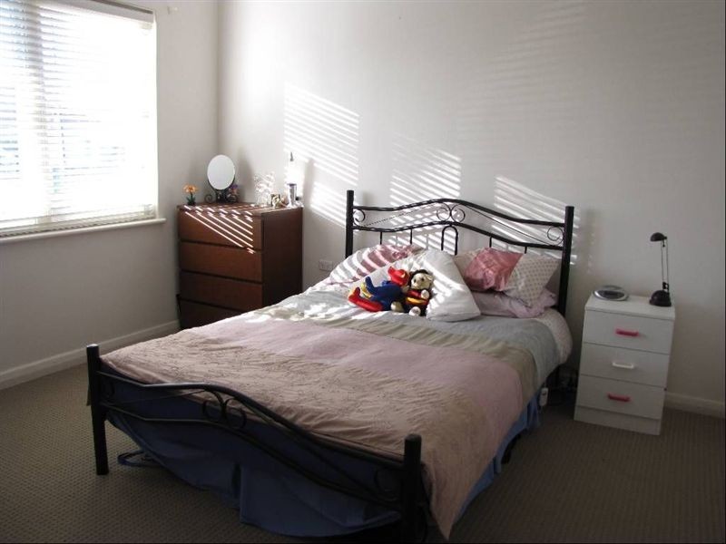 8 Stevens Street, Seaton SA 5023