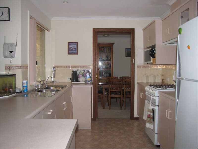 28 Petworth Parade, Greenwith SA 5125