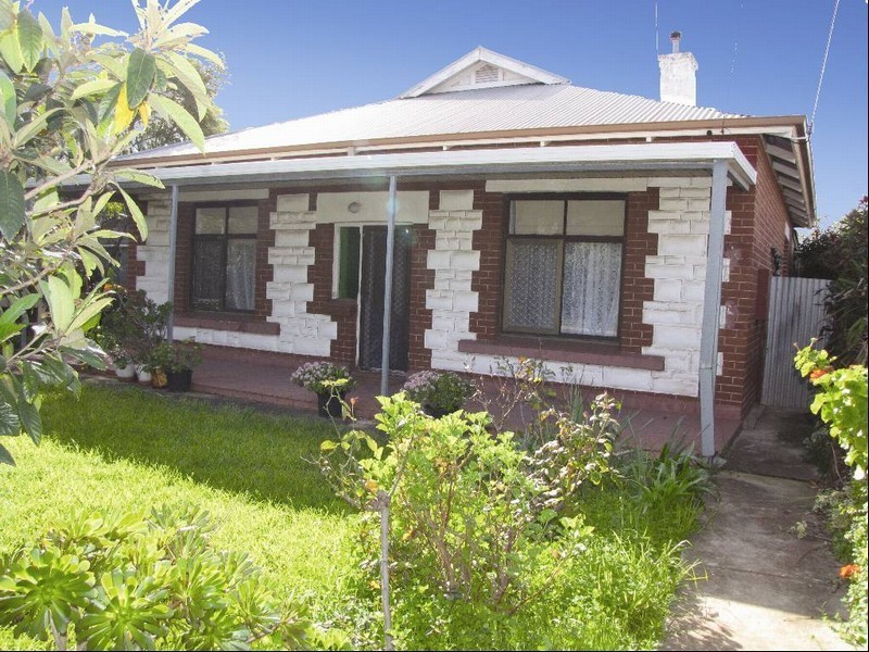 31 Fifth Avenue, Cheltenham SA 5014