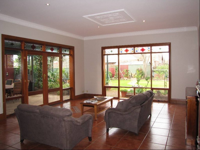 91 Ashley Street (cnr Hayward Ave), Torrensville SA 5031