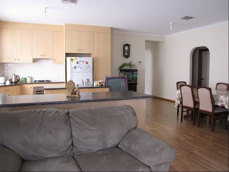 67 Kent Street, Mansfield Park SA 5012