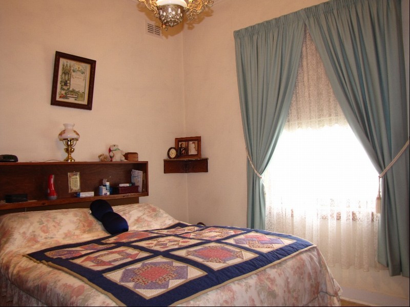 5 Albion Street, Woodville Gardens SA 5012