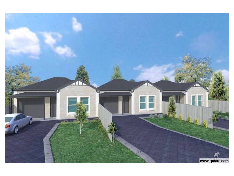 8 a,b,c Squires Avenue, Seaton SA 5023