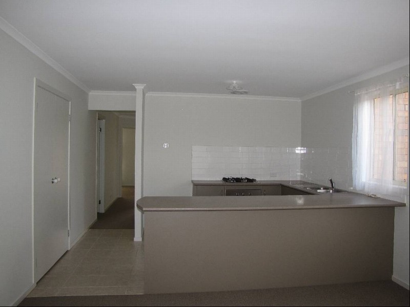 38 Wattlebird Drive, Burton SA 5110