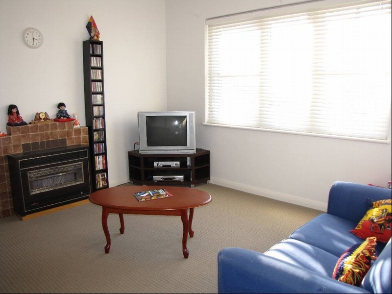 8 Stevens Street, Seaton SA 5023