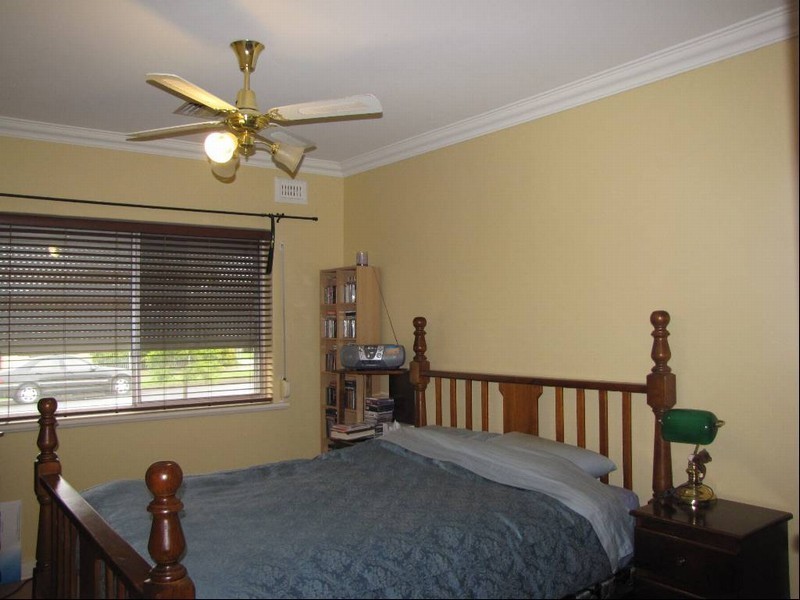36 Charles Street, Valley View SA 5093