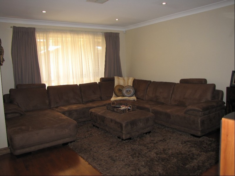 16 Gainsborough Avenue, Ferryden Park SA 5010