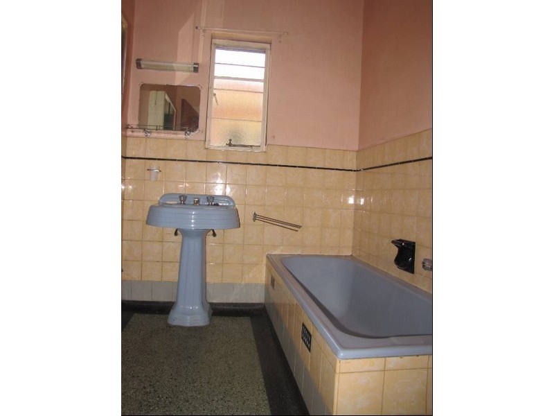 53 Essex Street, Woodville Gardens SA 5012