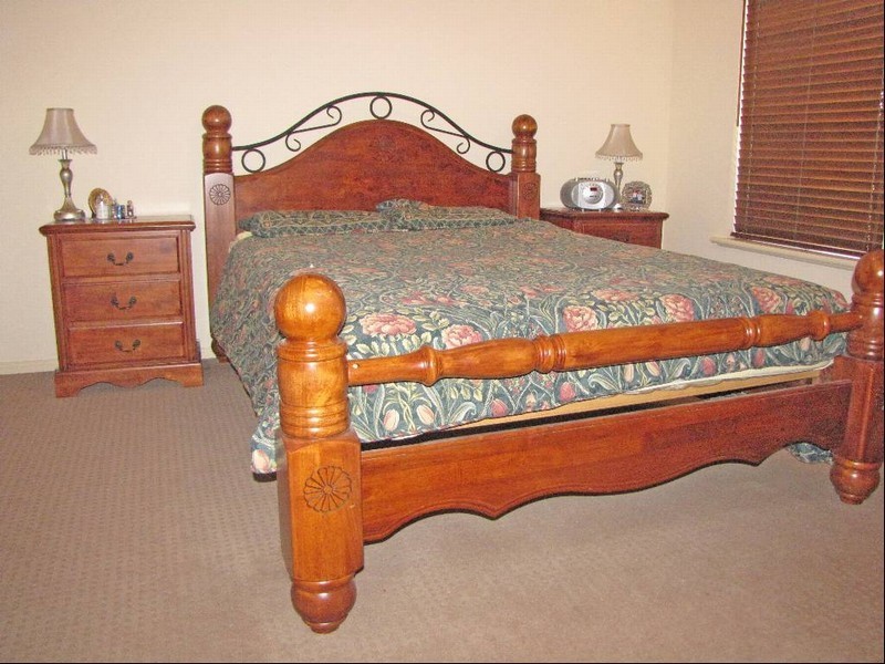 9 Yellow Gum Ave, Athol Park SA 5012