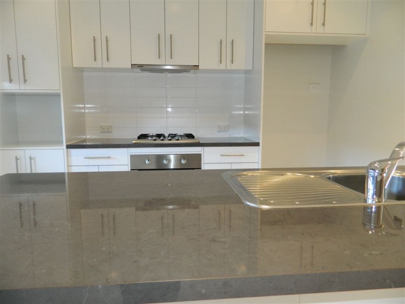 8 Charles Mathews Circle, Woodville SA 5011