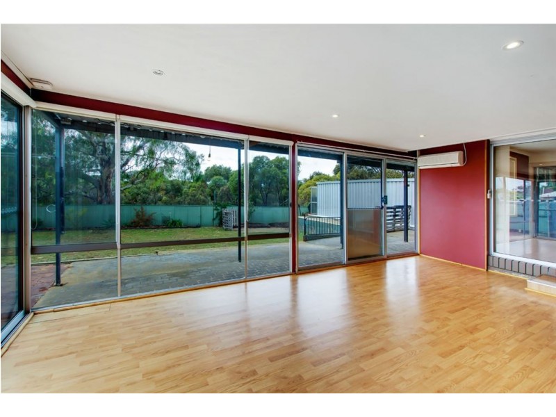 1 Counihan Court, Trott Park SA 5158