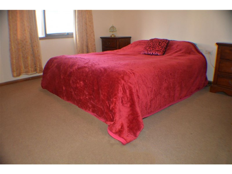 4 Lawhill Court, Taperoo SA 5017