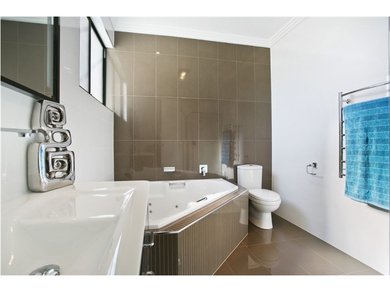 11 Louis Crescent, Newton SA 5074