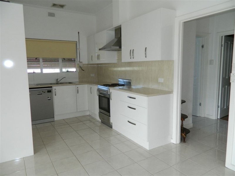 112 Alma Terrace, Woodville West SA 5011