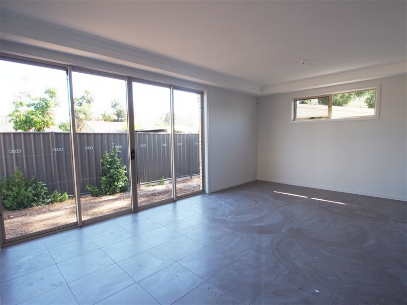 3/30 -32 Farnham Road, Keswick SA 5035