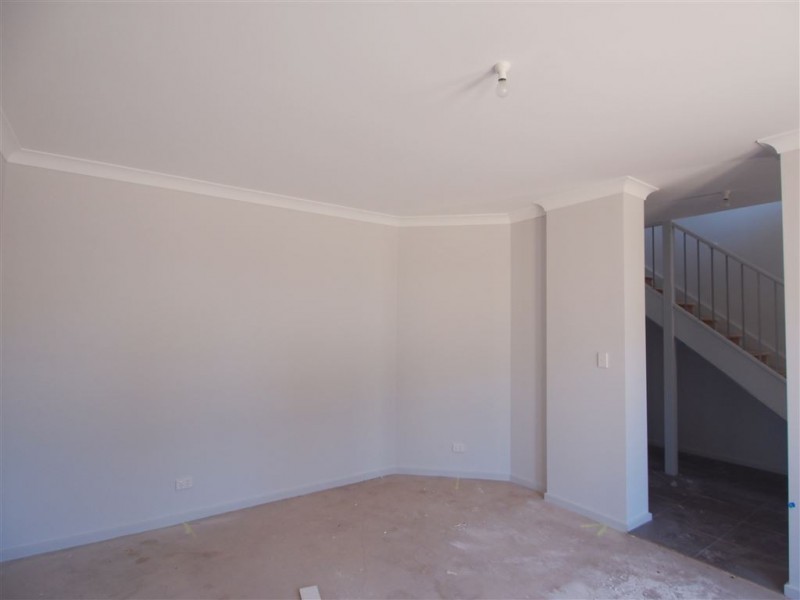3/30 -32 Farnham Road, Keswick SA 5035