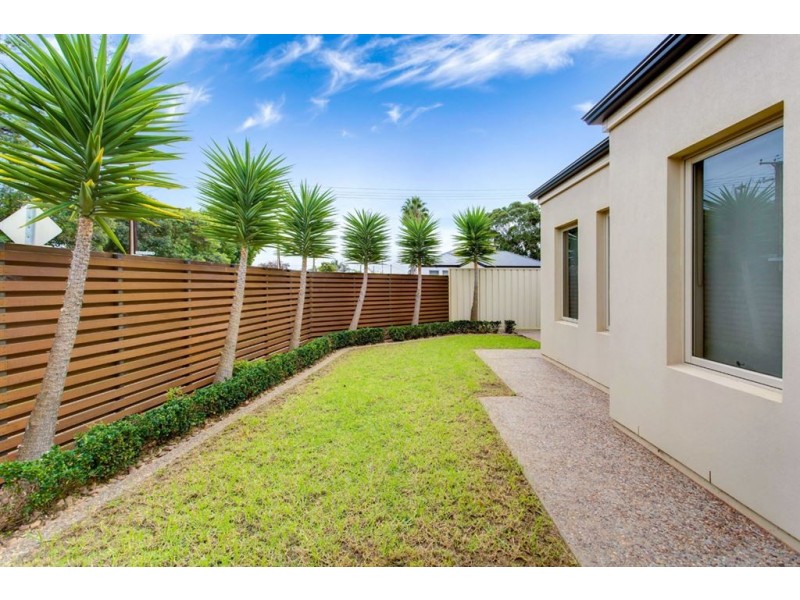 5C Pioneer Street, Findon SA 5023