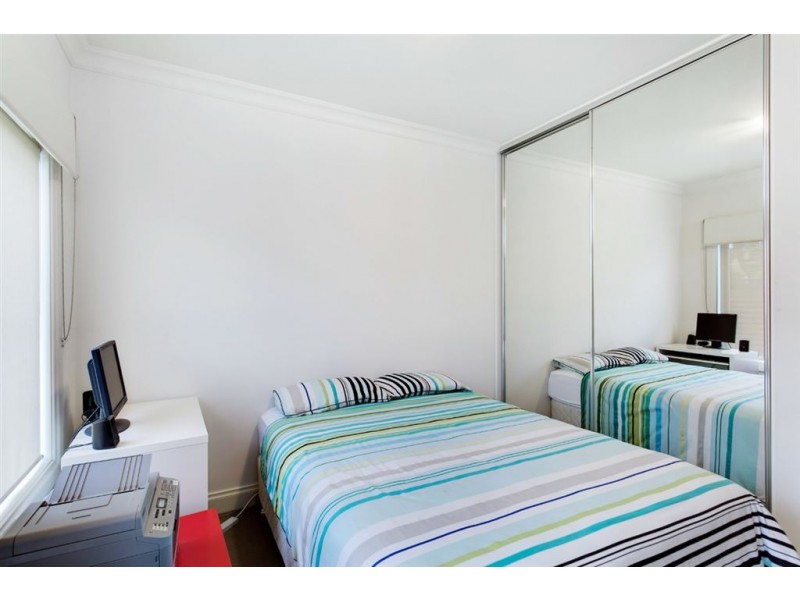 5C Pioneer Street, Findon SA 5023