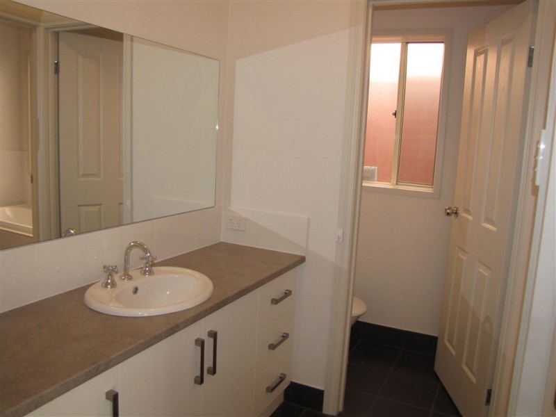 16a Martins Road, Seaton SA 5023