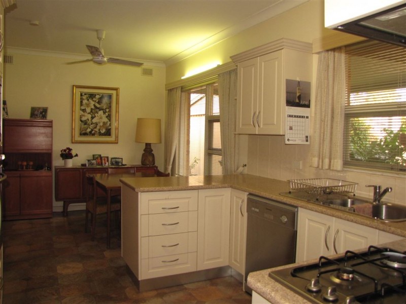 5 Festival Crescent, Kidman Park SA 5025