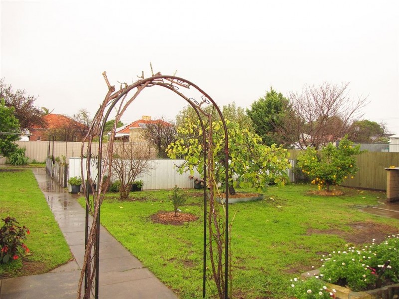 10 Short Street, Mansfield Park SA 5012