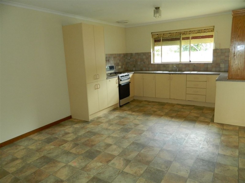 2 Harrison Road, Renown Park SA 5008