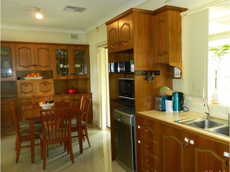 1 Harcourt Avenue ( Cnr Ariel St), Pennington SA 5013