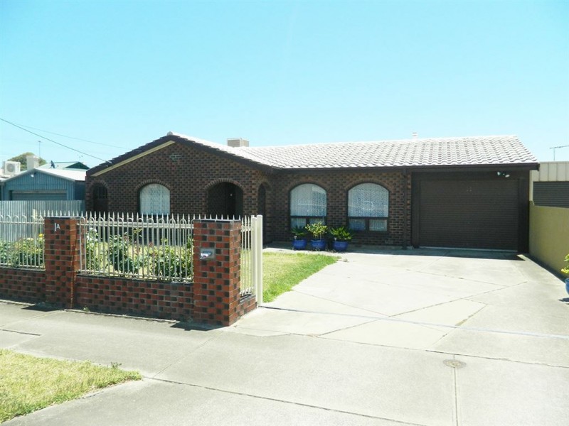 1a Stonehaven Street, Pennington SA 5013