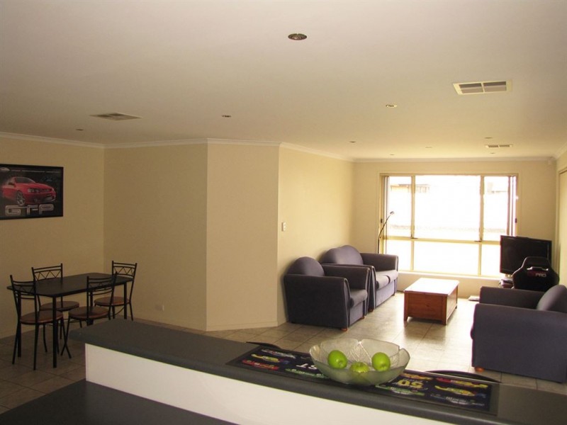 104 Cleveland Terrace, Ottoway SA 5013