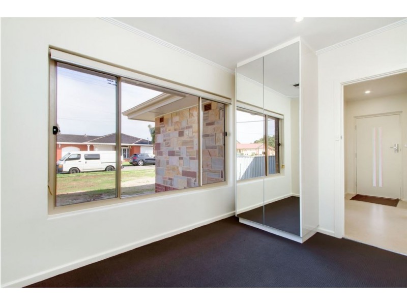 13 McNeilly Crescent, Seaton SA 5023
