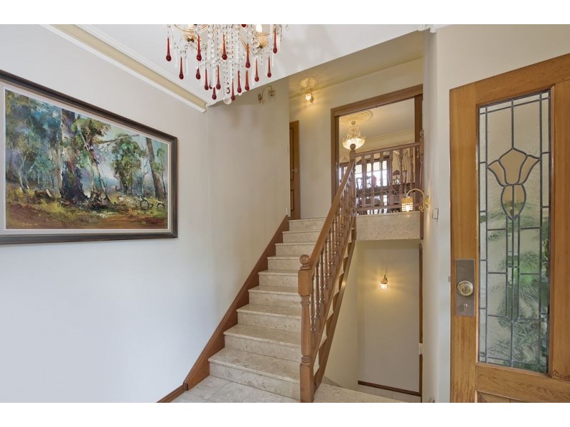 8 Glyde Street, Glen Osmond SA 5064