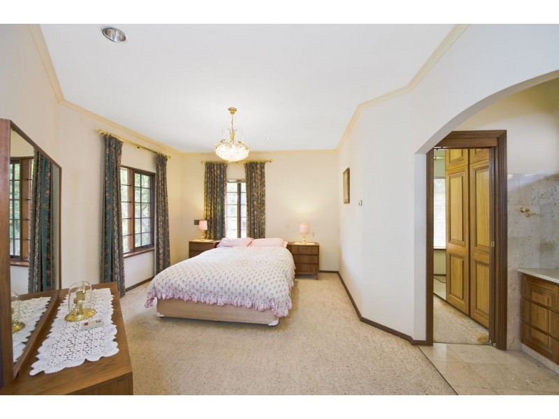 8 Glyde Street, Glen Osmond SA 5064