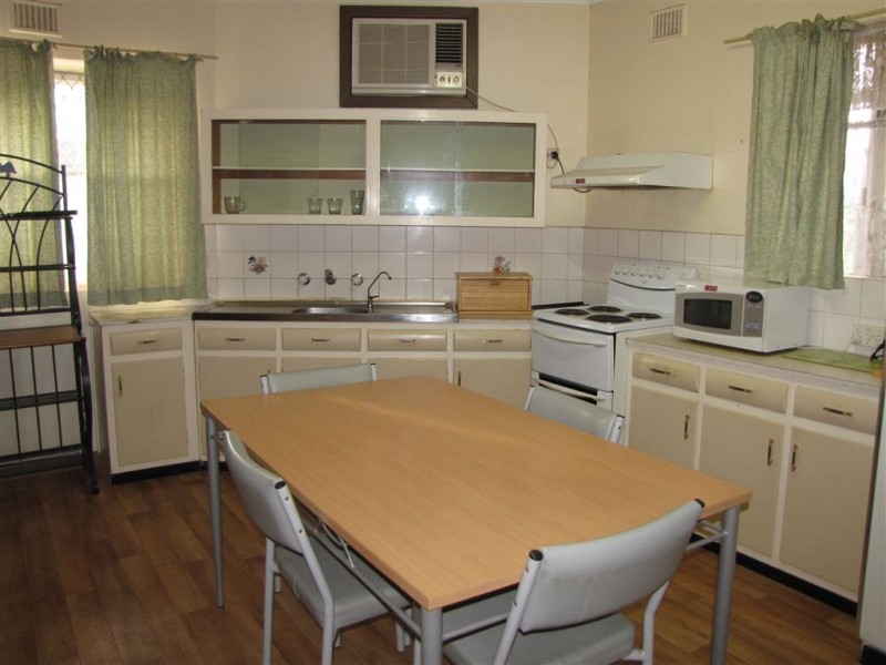 80 Russell Street, Rosewater SA 5013