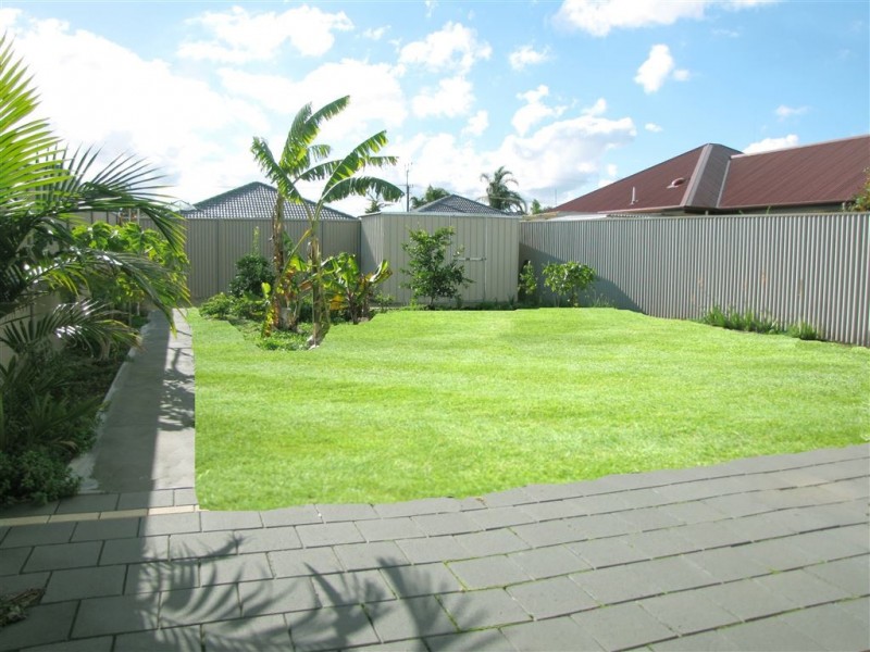 4 Essex Street, Mansfield Park SA 5012