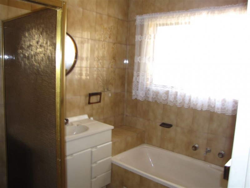 288 Tapleys Hill Road, Seaton SA 5023