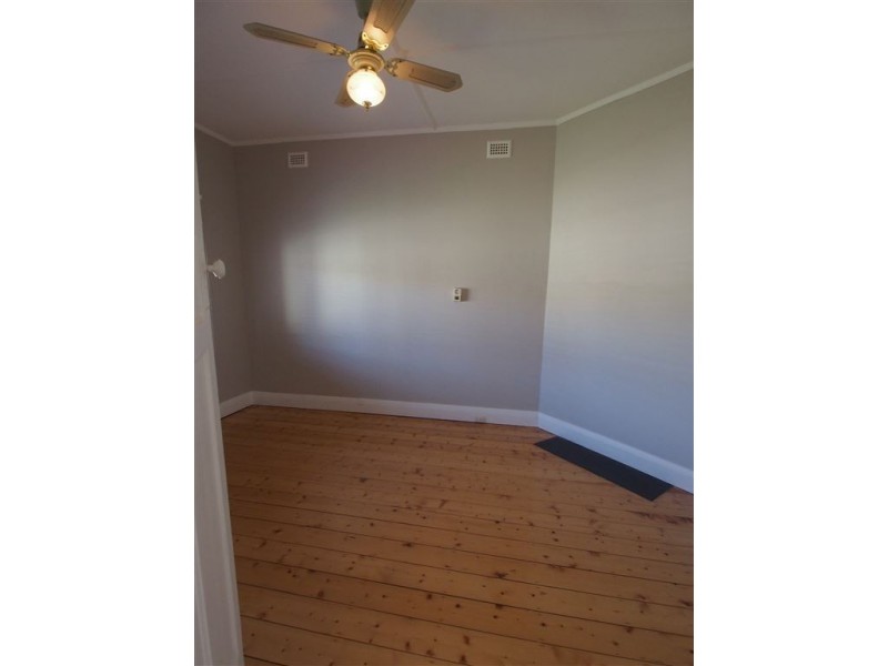 34 Danvers Grove, Woodville Gardens SA 5012